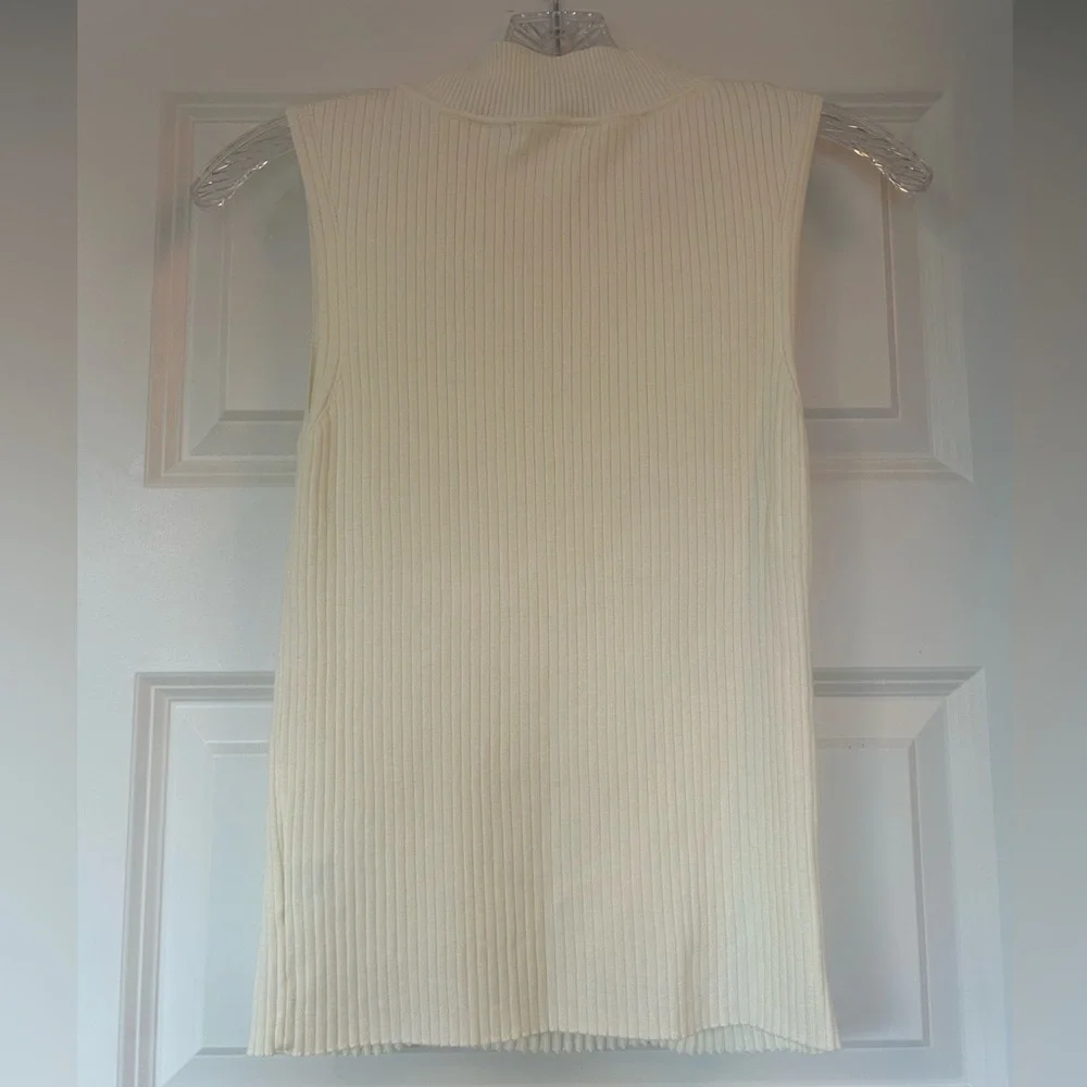 Mod Ref Cream Ribbed Tank Top - Picture 3 of 3